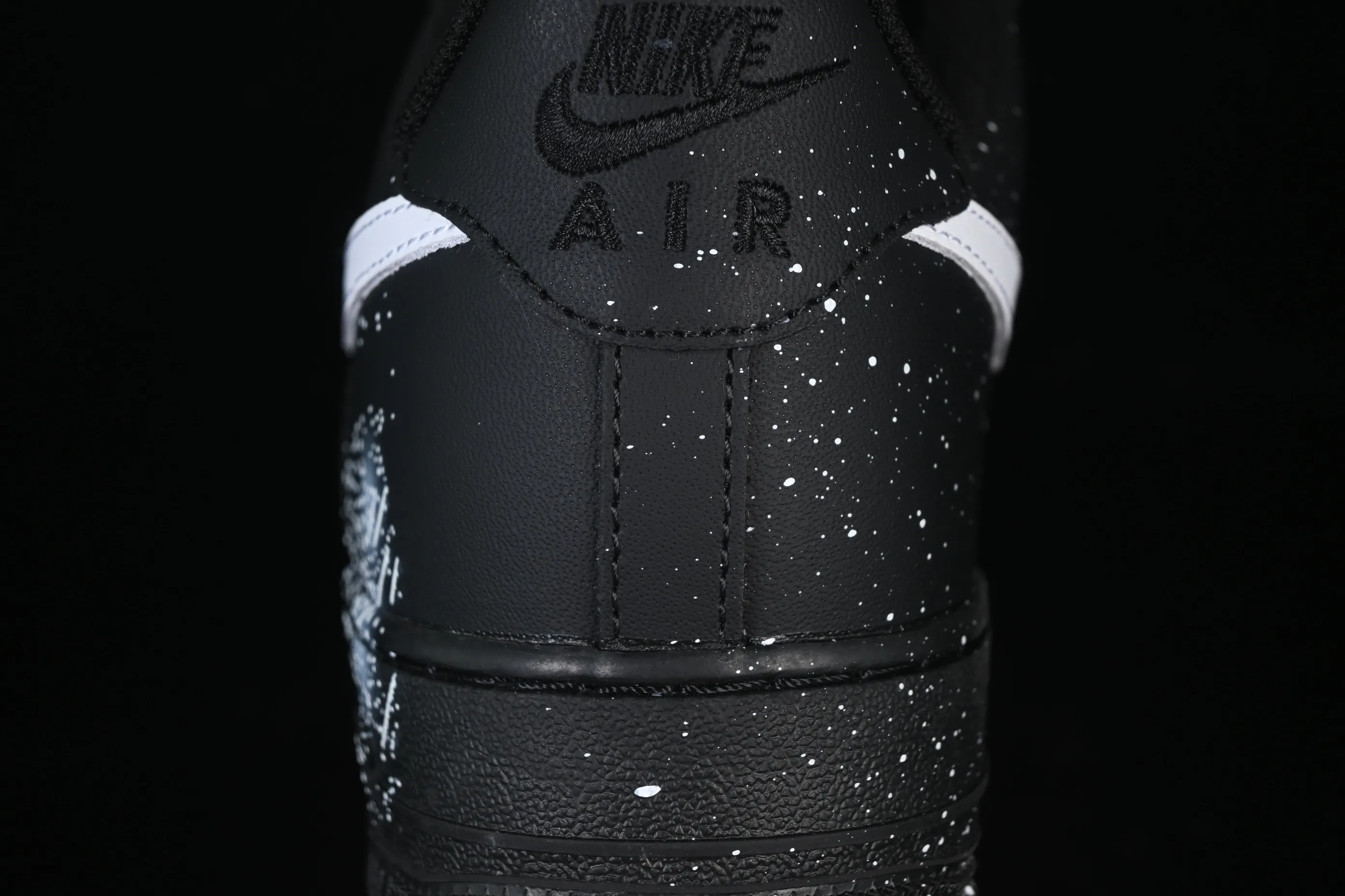 All categories Nk Air Force 1 Air Force series Nk Air Force 1 Low Air Force low top Nike Air Force 1'07 Low Two-dimensional theme Black space Air Force 1 low-top casual sneakers ZH0316-101